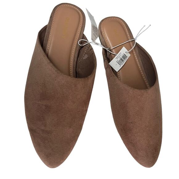 Old Navy Trendy Fall Style Low Heel Women's Faux Suede Taupe Mule Slide Sz 7 - Picture 11 of 11